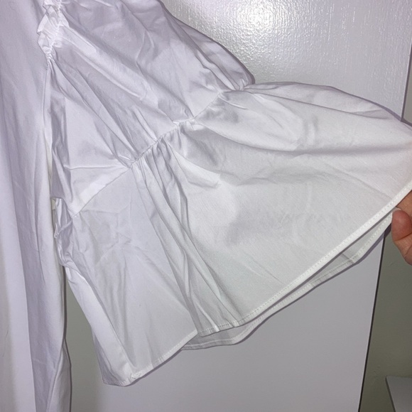 Chico's Size 4, XXL, Knit Woven Tier Alabaster Blouse, Wide ruffle bell sleeves - Picture 7 of 12